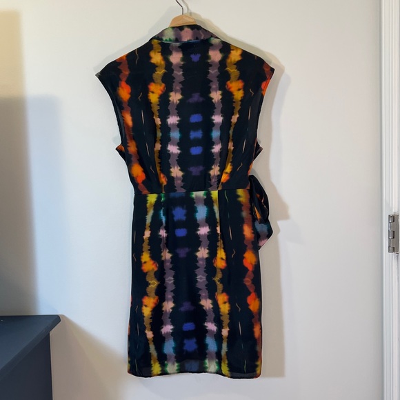 Urban Outfitters Bright Printed Wrap Dress - Picture 3 of 9